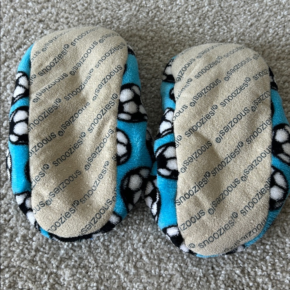 Snoozies Blue Soccer Ball Slippers ⚽️ - Picture 2 of 3
